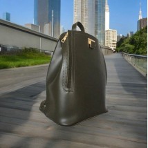 Women's urban backpack made of eco-leather Betty Pretty green