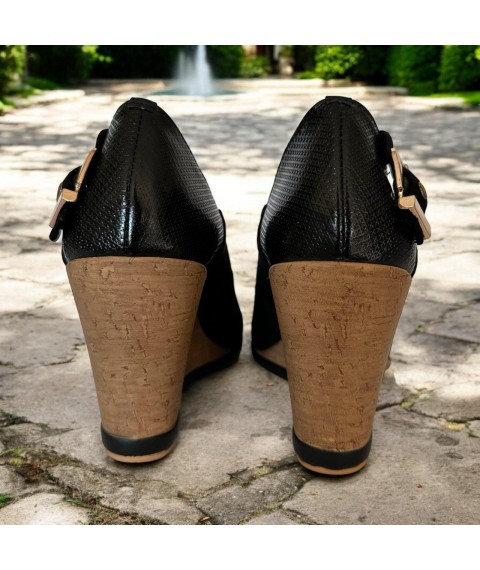 Туфли женские из натуральной замши черные 712ZBLK