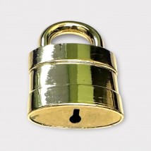 Декоративное украшение для сумок под ремешок 15 мм., светлое золото . Общий размер 30* 45 мм.