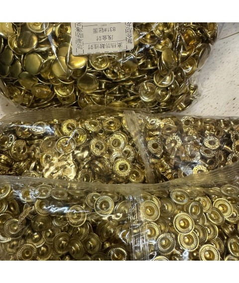 Кнопка арт. 831, (12.5 мм.), светлое золото. 1упаковка-1000 шт.