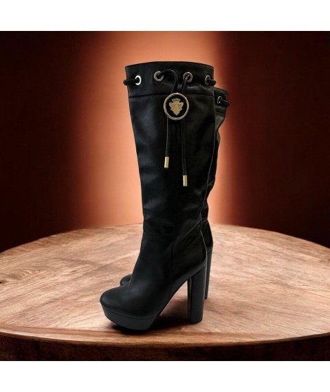 Сапоги женские Betty Pretty из натуральной кожи черные B331991