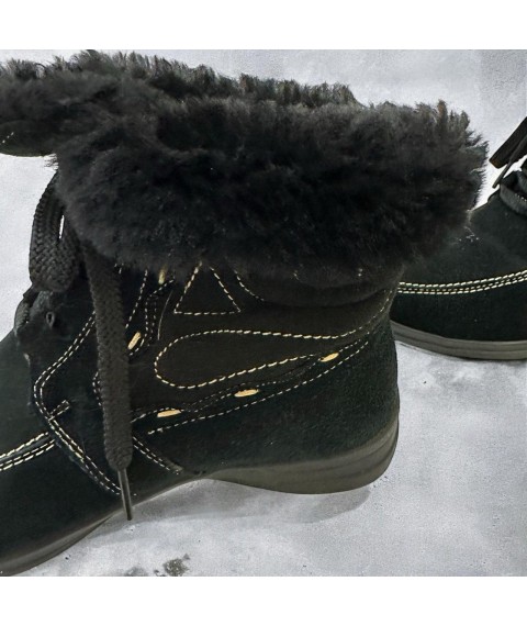 Ботинки женские Betty Pretty из натуральной замши черные 111928BLK