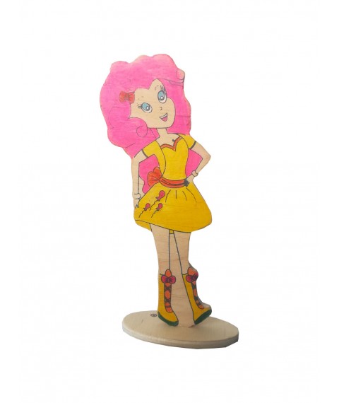 HEGA Pinkie Pie doll with decor