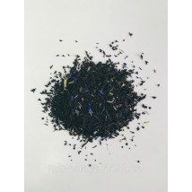 Black tea with natural lavender additives