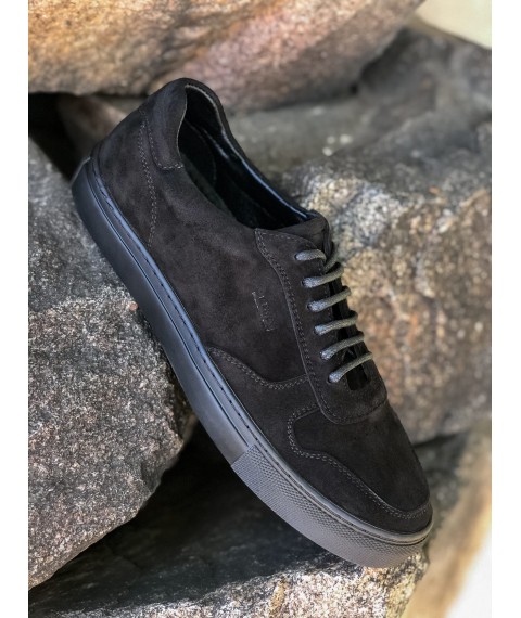 Black Sneakers - 39