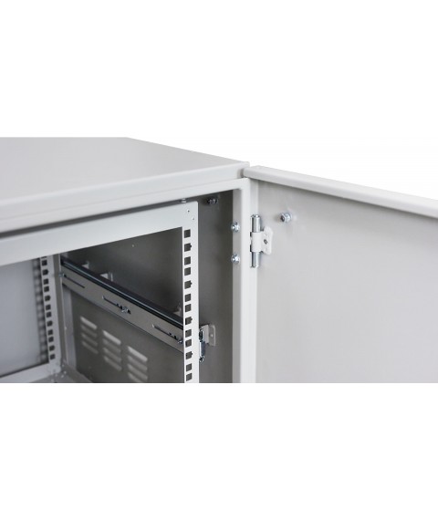 All-weather climate control cabinet 15U