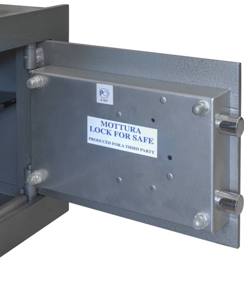 Built-in safe 1097