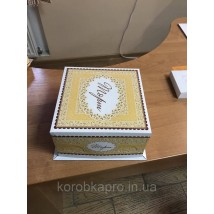 Коробка под торт квадратная