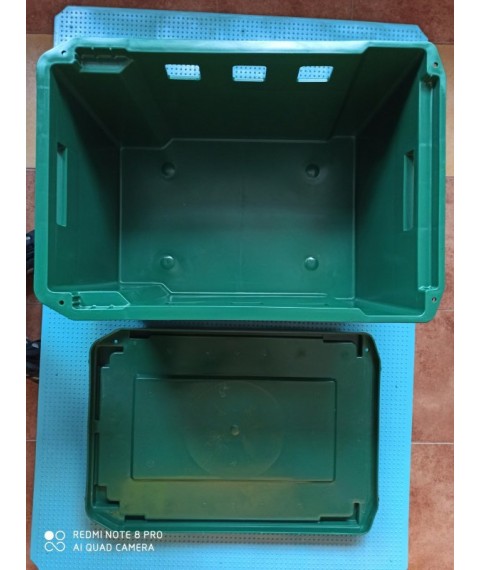 Meat box. HDPE box type M50 580x400x300 mm secondary. Free Delivery Delivery.