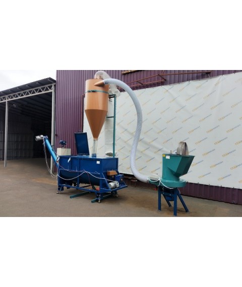 COMPOUND MANUFACTURING COMPLEX