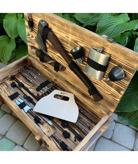 Set of skewers ELEPHANT Gorillas BBQ in a wooden box