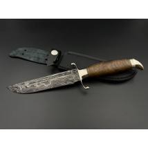 Боевой нож ручной работы из дамасской стали «Финка #6» с кожаными ножнами 60-61 HRC.