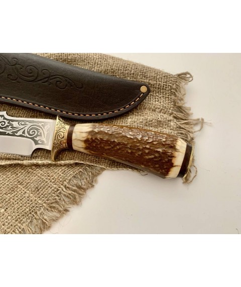 Эксклюзивный нож ручной работы для охоты и рыбалки туристический из рога оленя «Трофей #17» 95х18/58 HRC