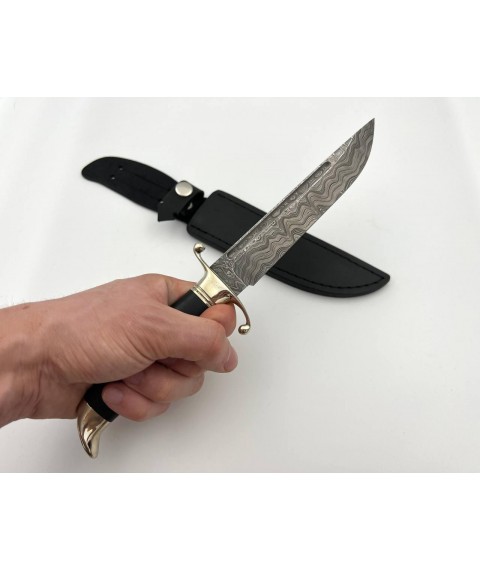 Боевой нож из дамасской стали ручной работы «Финка #8» с кожаными ножнами нескладной