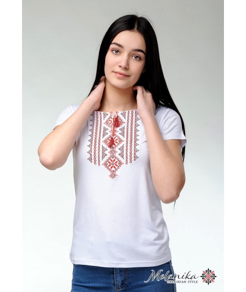 Женская футболка с вышивкой на короткий рукав в белом цвете «Гуцулка (красная вышивка)»