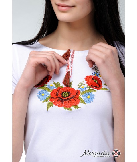 Beautiful white women's embroidered T-shirt with short sleeves "Poppy and Daisy"