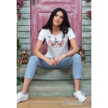 Женская футболка с коротким рукавом с вышивкой цветами в нежно белом цвете «Мальвы» 3XL