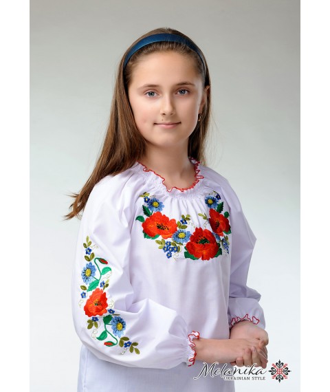 Вышитая блузка для девочки с маками "Украинские краски»
