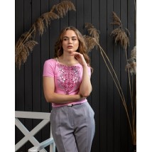 Женская футболка с вышивкой в нежно розовом цвете «Лилия» S