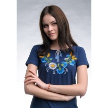 Женская вышитая футболка темно-синего цвета с цветочным орнаментом в украинском стиле «Веночек» S