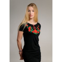 Вышитая женская футболка с коротким рукавом в украинском стиле «Розы на черном» S