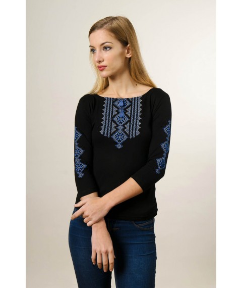 Modisches Damen-T-Shirt mit Stickerei mit 3/4 ?rmeln in schwarzer Farbe mit blauem Ornament "Hutsulka" XXL