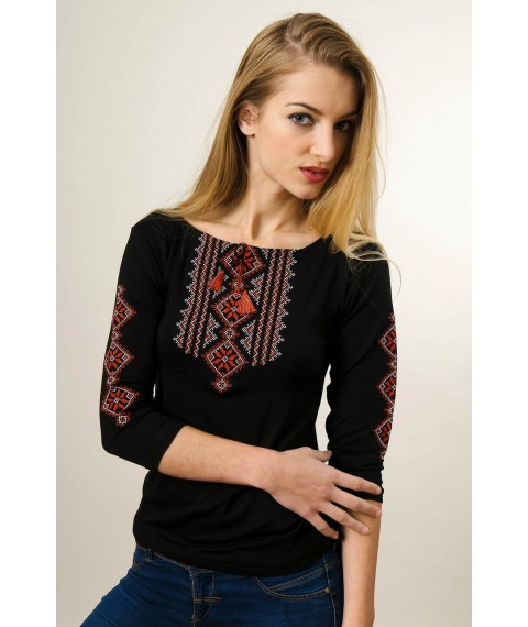 Besticktes Jugend-Damen-T-Shirt mit 3/4-Ärmeln in Schwarz mit rotem Ornament „Hutsulka“ M