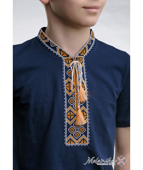 Детская футболка темно-синего цвета с вышивкой «Казацкая (золотая вышивка)» 116