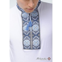 Мужская вышитая футболка с коротким рукавом в этно стиле «Солнышко (голубая вышивка)» M