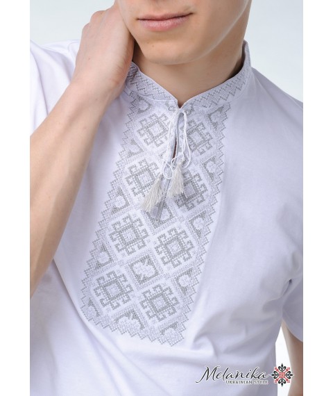 Вышитая мужская футболка белым по белому "Атаманская (серая вышивка)» XXL