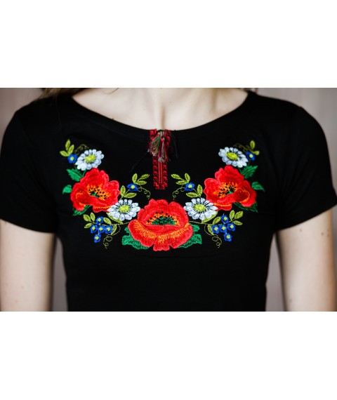 Вышитая женская футболка с коротким рукавом в этно стиле «Украинские краски» XL