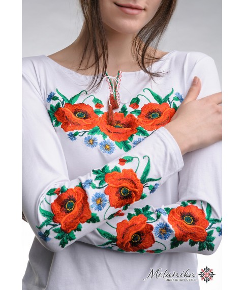 White women's embroidered T-shirt with long sleeves in the Ukrainian style “Poppy Field” L