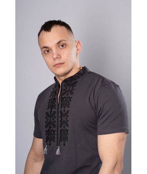 Вышитая мужская футболка в сером цвете с геометрическим орнаментом "Тризуб" M