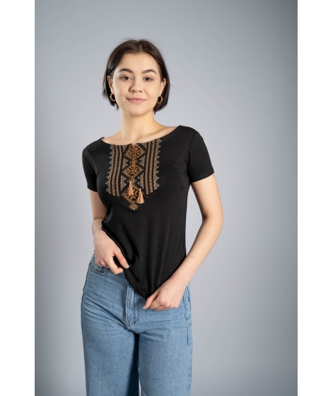 Женская черная вышитая футболка в украинском стиле «Гуцулка (коричневая вышивка)» S