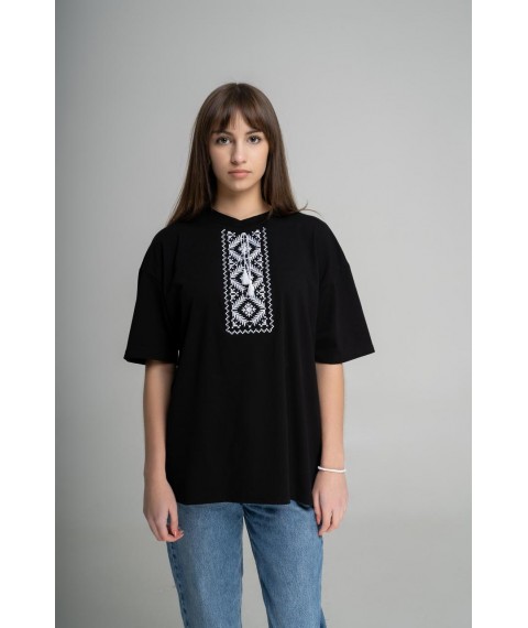 Черная женская оверсайз футболка с геометрической вышивкой "Низина"