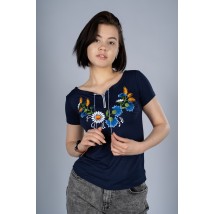 Женская вышитая футболка темно-синего цвета с цветочным орнаментом в украинском стиле «Веночек» L
