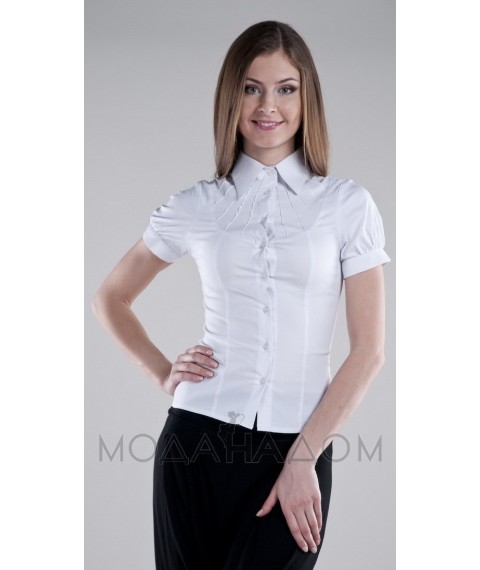 White short sleeve shirt