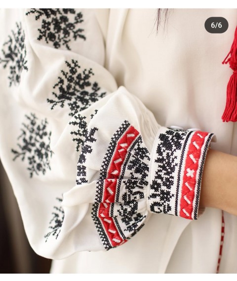 Вышиванка женская