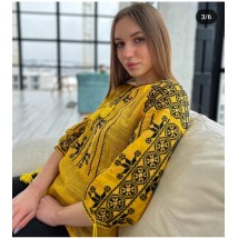 Желтая льняная вышиванка