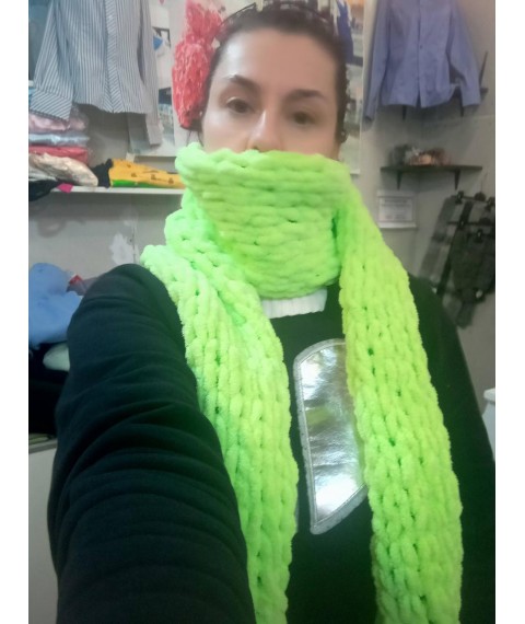 Scarf light green yarn Puffie Alizee
