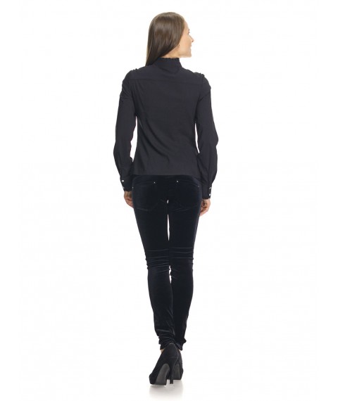 Блуза жіноча чорна, комір-стійка з рюшами Р104