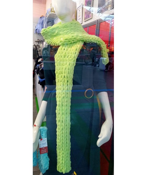 Scarf light green yarn Puffie Alizee