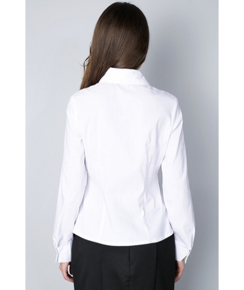 Біла жіноча блузка з декоративною кокеткою Р70
