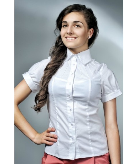 White short sleeve shirt