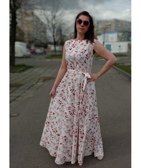 Maxi dress with belt