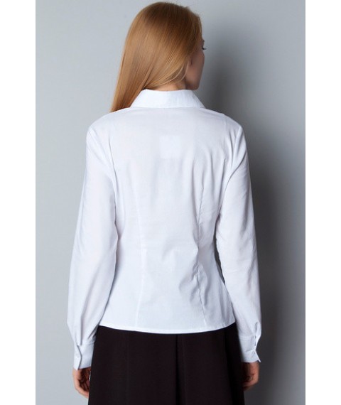 Біла бавовняна сорочка з декоративною кокеткою Р75