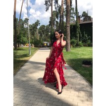 Длинный красный сарафан на запах