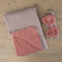Envelope blanket BetiS "Pustunchik" Spring-Autumn with a belt-elastic Raspberry Capiton, filler synthetic winterizer. Density 200 g / m2 27082239 85 * 85 cm