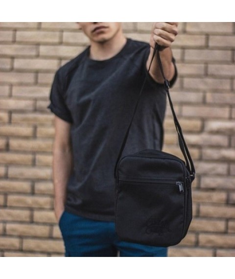 Месенджер Custom Wear з вишивкою чорний