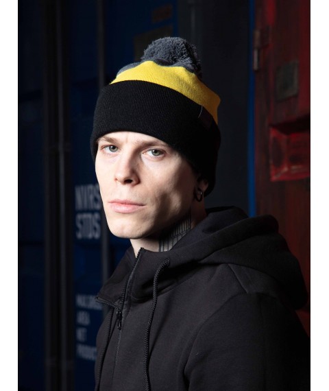 Шапка Custom Wear Tricolor з бумбоном графіт з жовтим, чорним